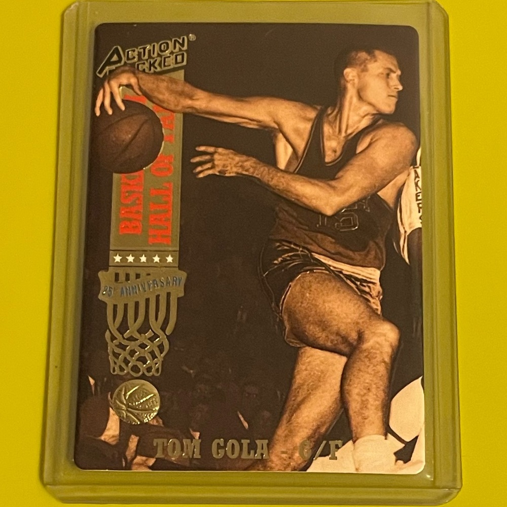 Tom Gola #28 1993-94 Action Packed [Hall Of Fame] Basketball Trading Card